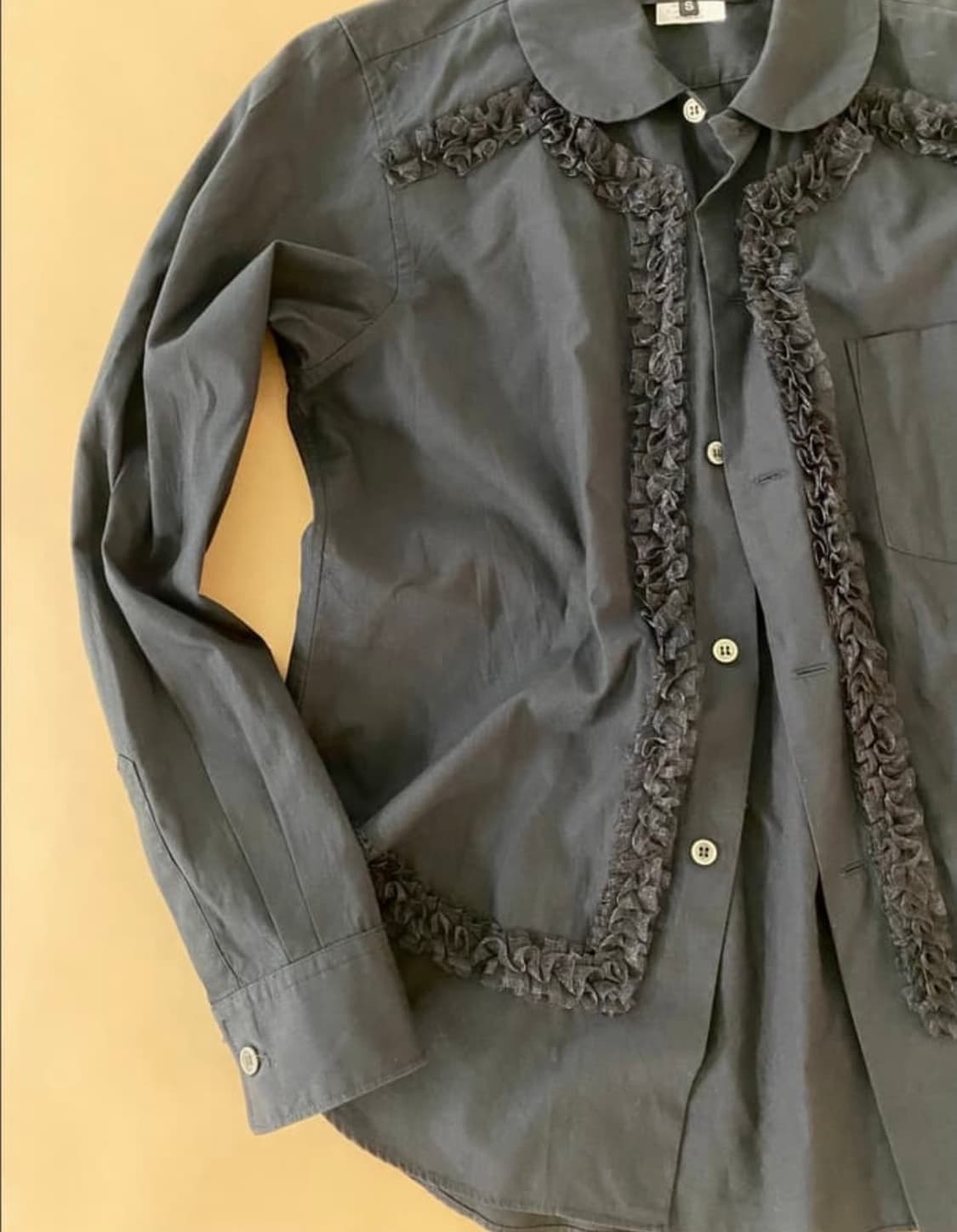Black Comme des garcons shirt 꼼데가르송 프릴셔츠 상품이미지3
