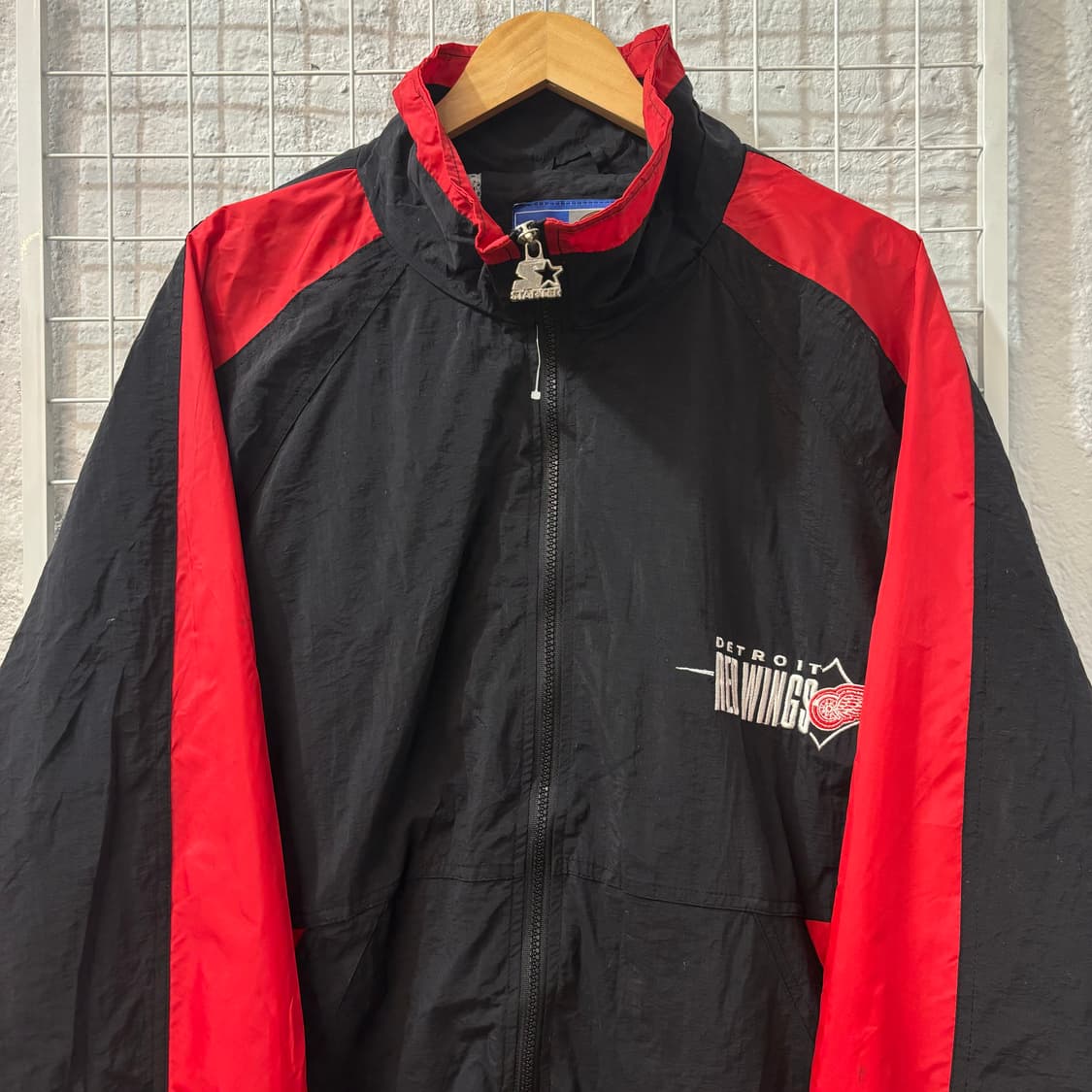 스타터 X NHL 90s 올드스쿨 디트로이트 레드윙스 바람막이 L 상품이미지3