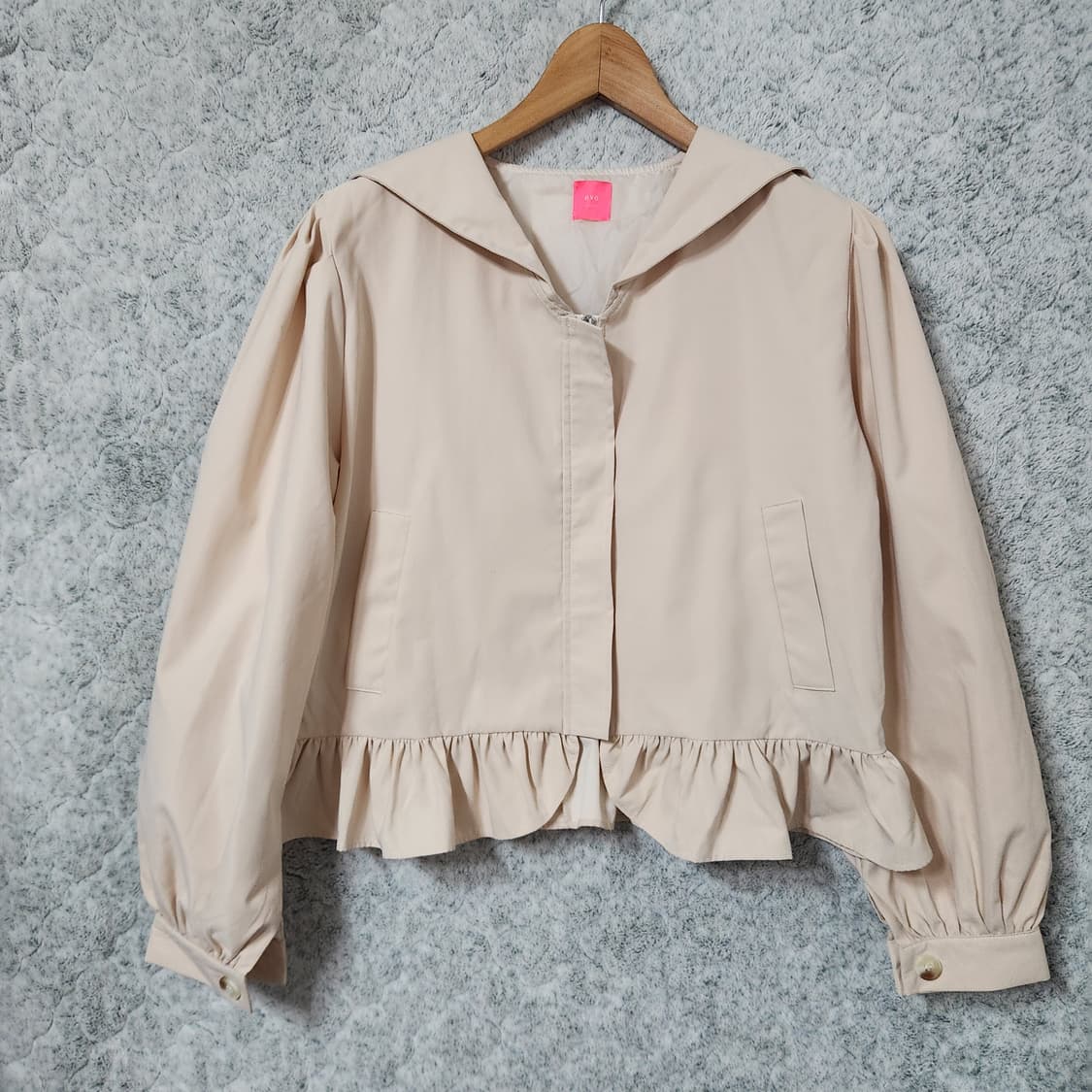 232A [F] EVO 여성 크롭 점퍼 상품이미지1