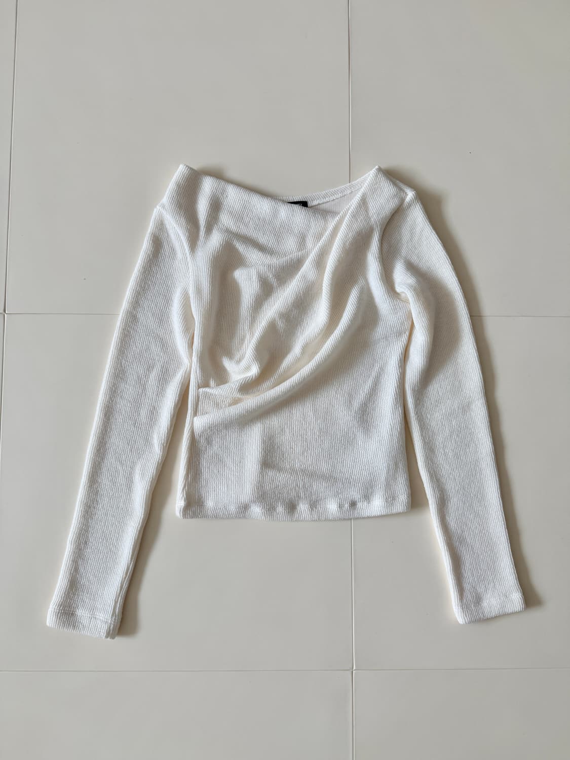 소플러 셔링 탑 티셔츠 아이보리 S(택없는 새상품) 상품이미지4