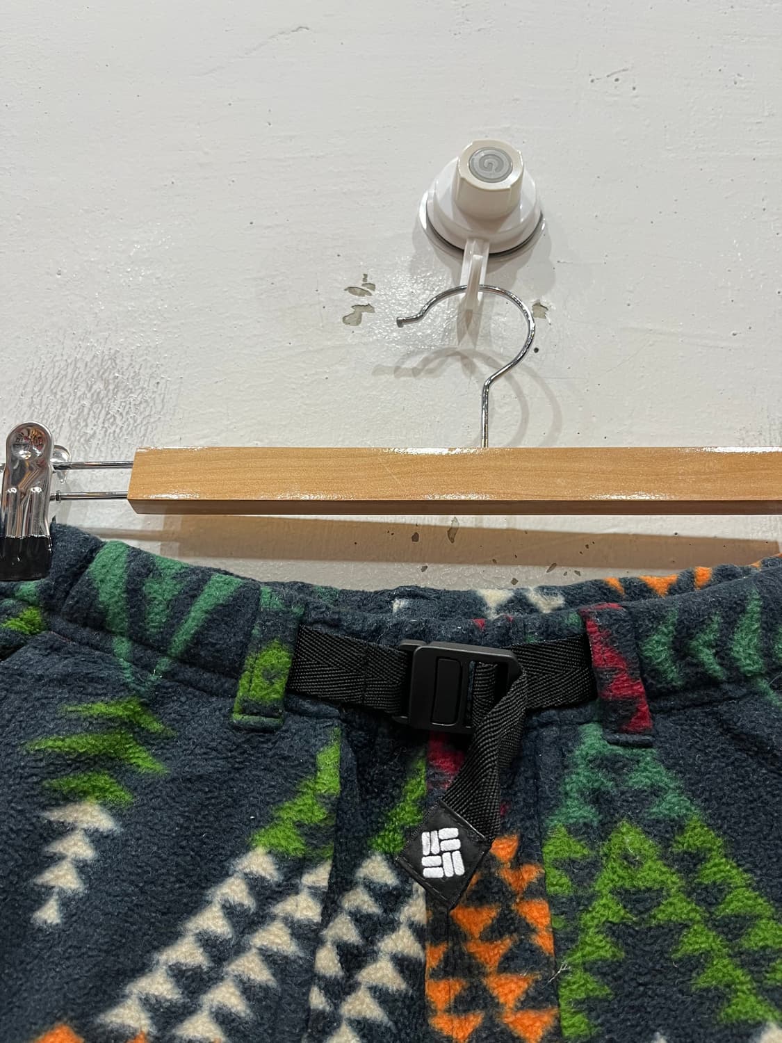 COLUMBIA 콜롬비아 아즈텍 플리스 쇼츠 반바지  상품이미지2