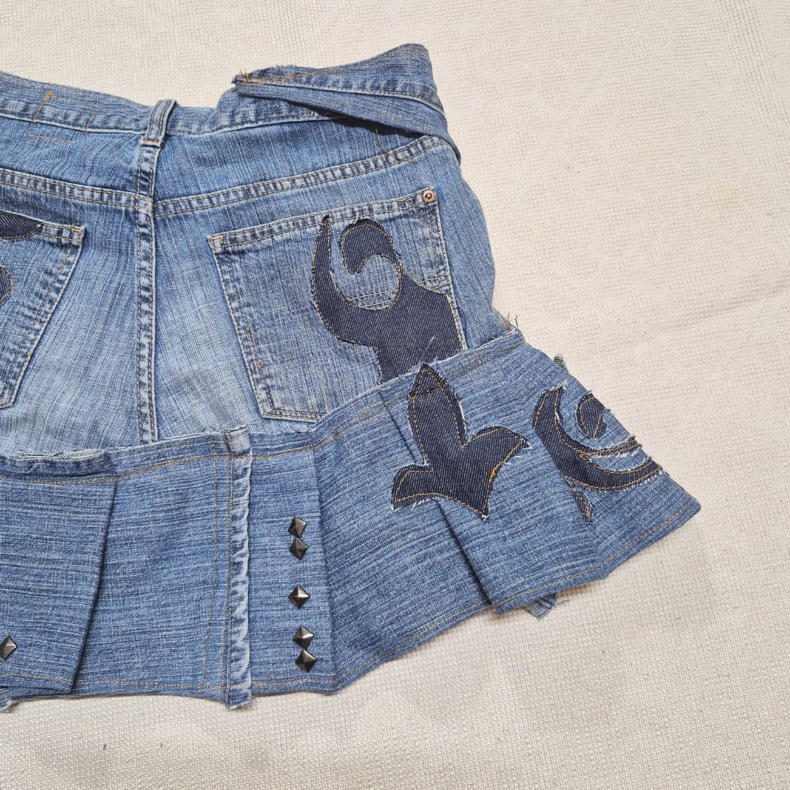 Oriental Stud Pleats Skirt (remake) 상품이미지4