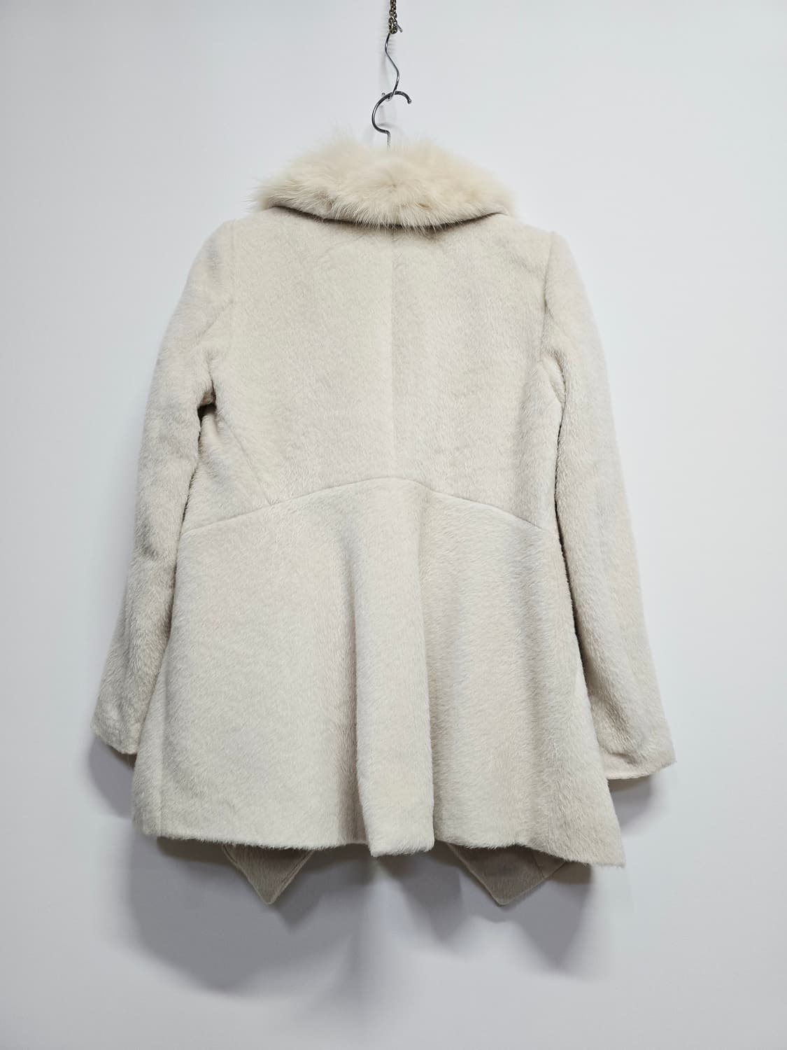 모조에스핀 아이보리 폭스퍼 코트 모자켓 85 상품이미지5