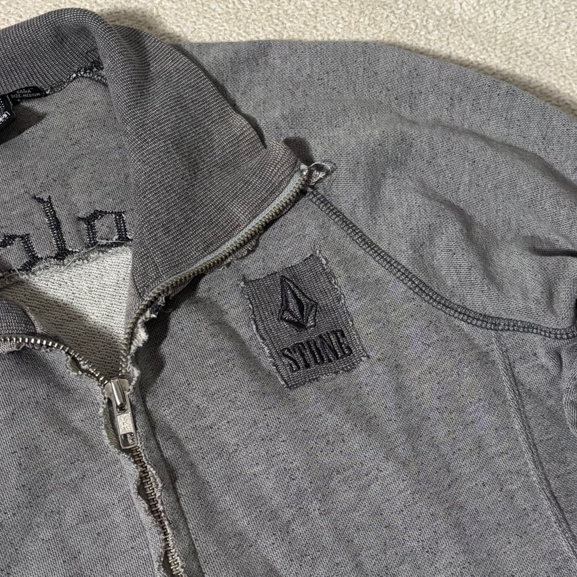 빈티지 volcom y2k 그레이 집업 상품이미지5