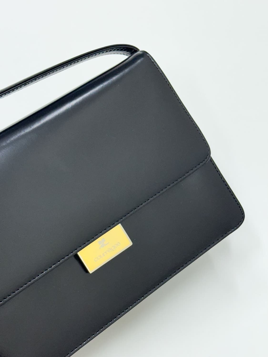  courreges / 꾸레쥬 블랙 스퀘어 핸드백 상품이미지7