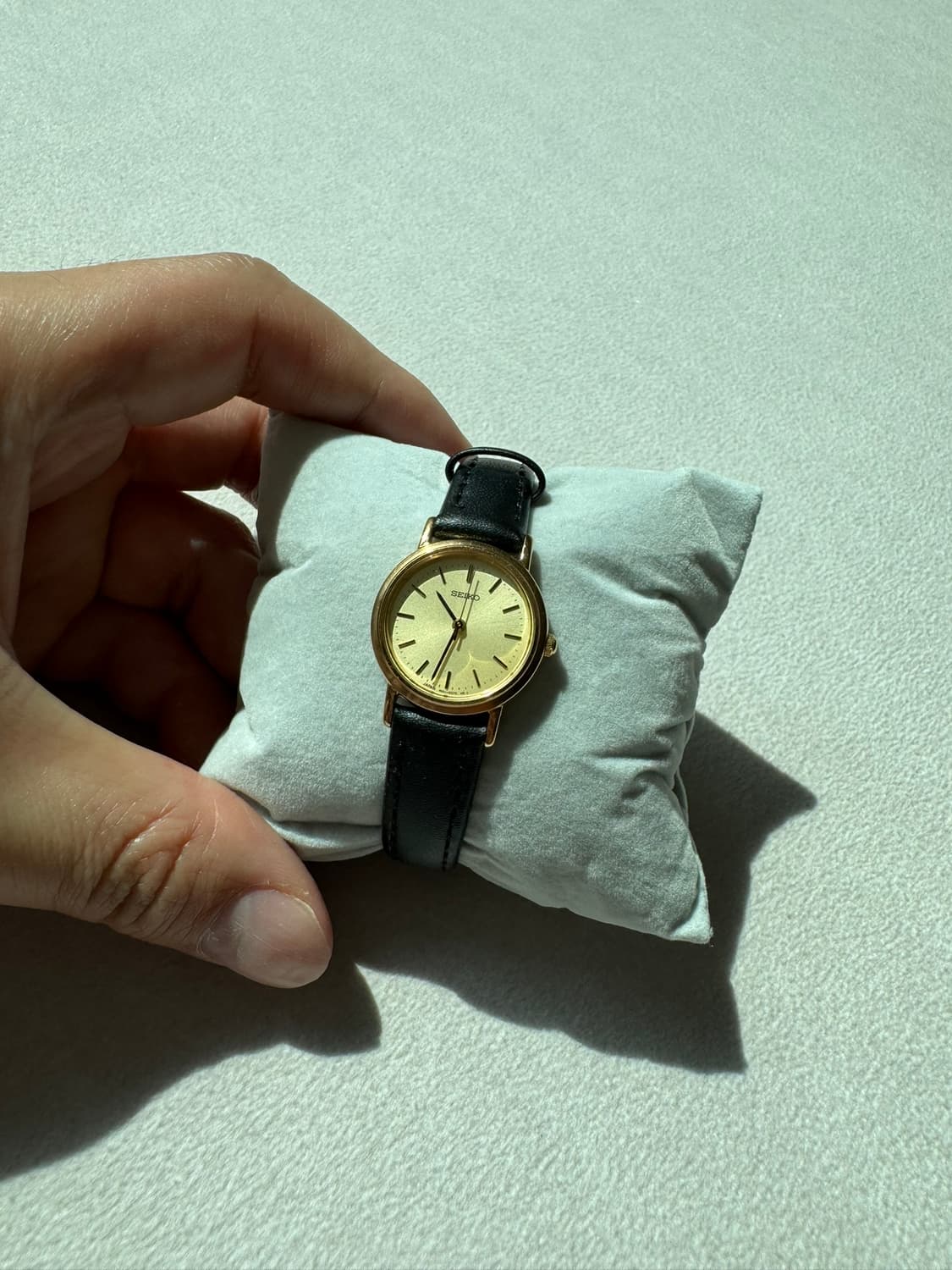 Seiko quartz gold vintage 1N01-0BA0 상품이미지1