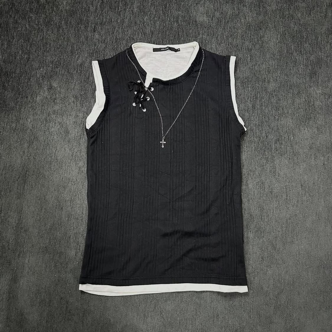 cross necklace sleeveless  상품이미지3