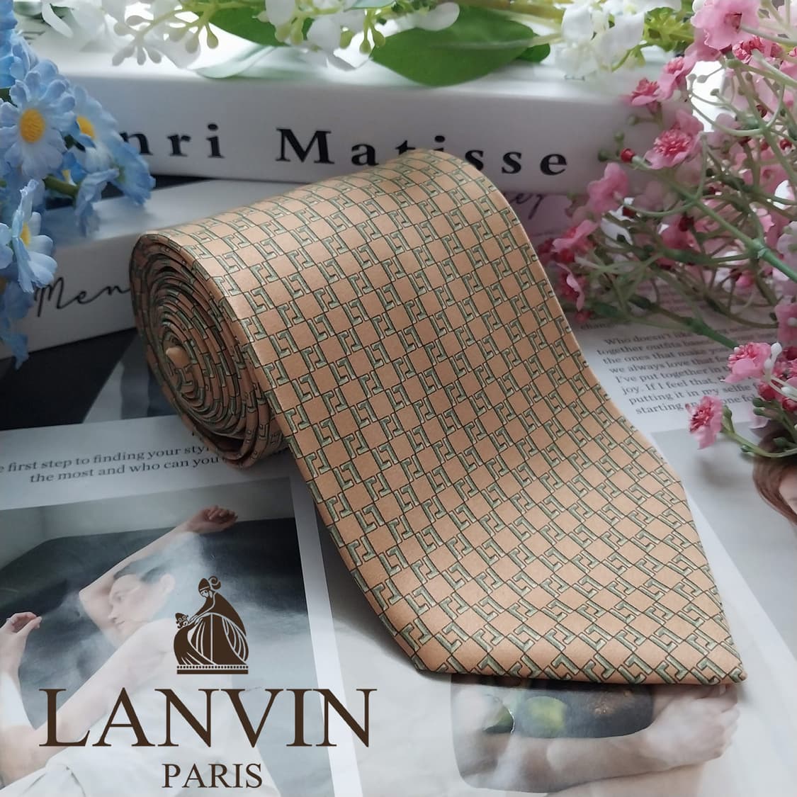 랑방 실크 베이지&그린 자카드 패턴 넥타이 9.3cm A등급 K1481
 상품이미지1