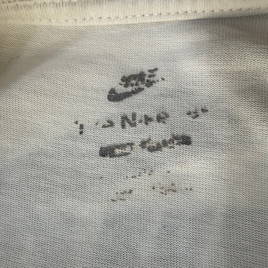 110 나이키 오서라이즈 퍼스널 반팔 티 0320T 상품이미지3