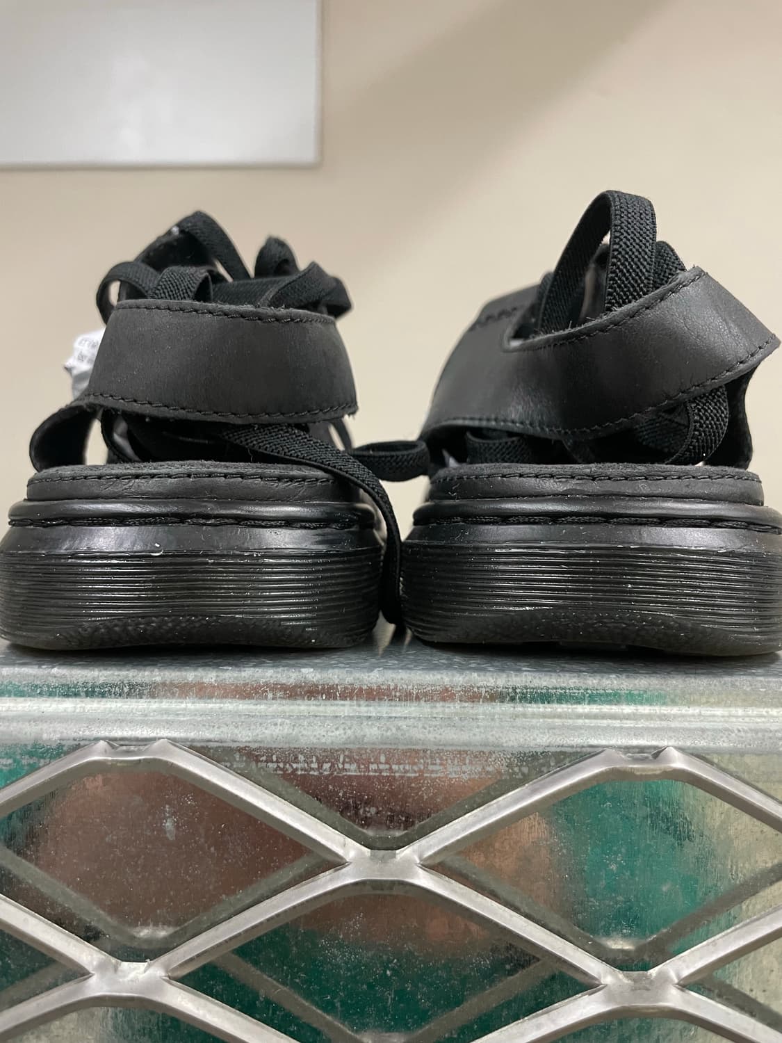 닥터마틴 크리스티나 글레이에디터 샌들 uk6 상품이미지10