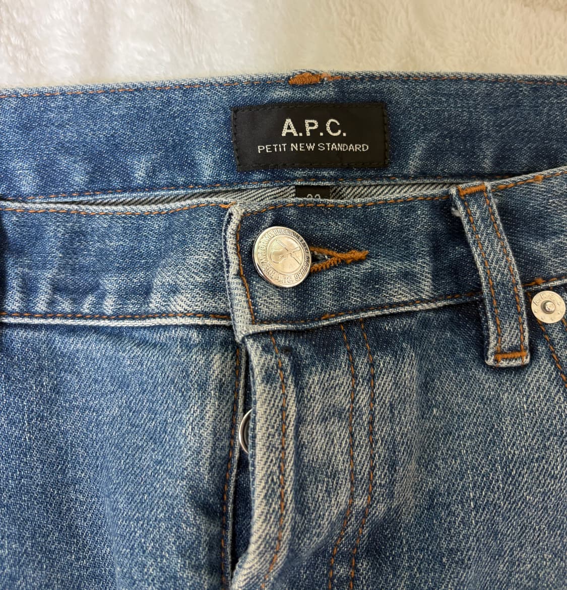 아페쎄 apc 쁘띠뉴스탠다드 데님 진 중청 / 32 상품이미지2