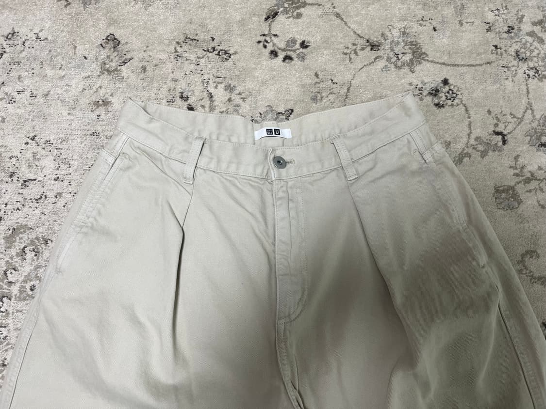 유니클로 U 르메르맛 베이지 턱 데님팬츠 상품이미지2