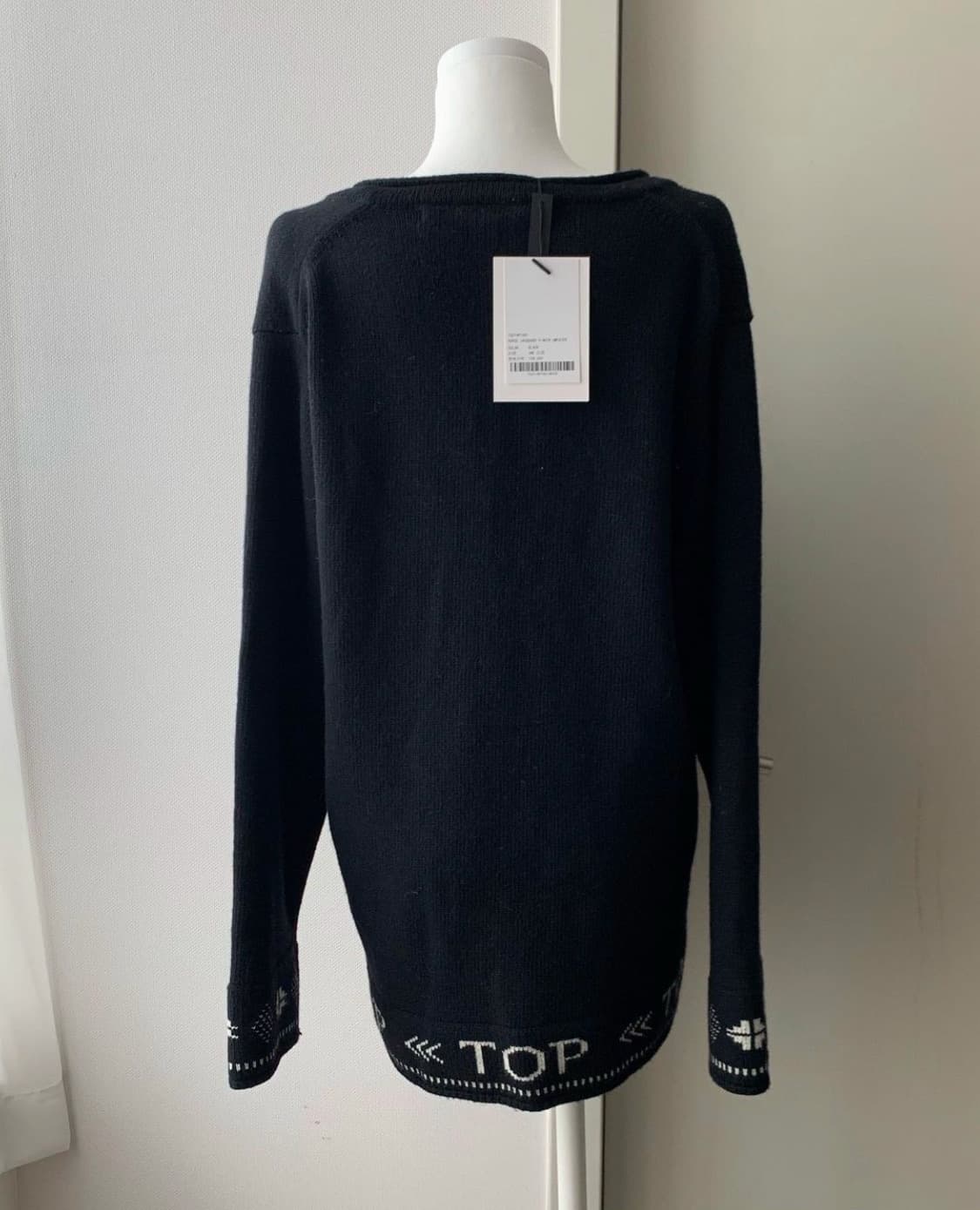 더오픈 홀스 니트 상품이미지3