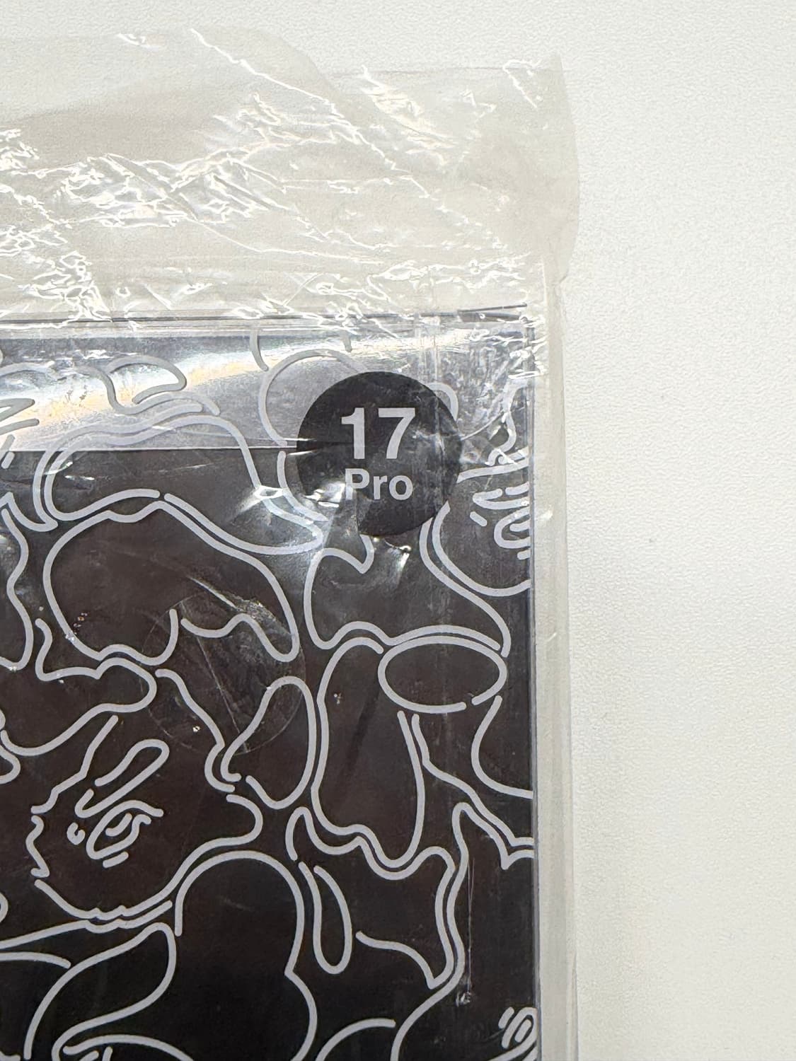 베이프 아이폰 17프로 케이스 상품이미지6