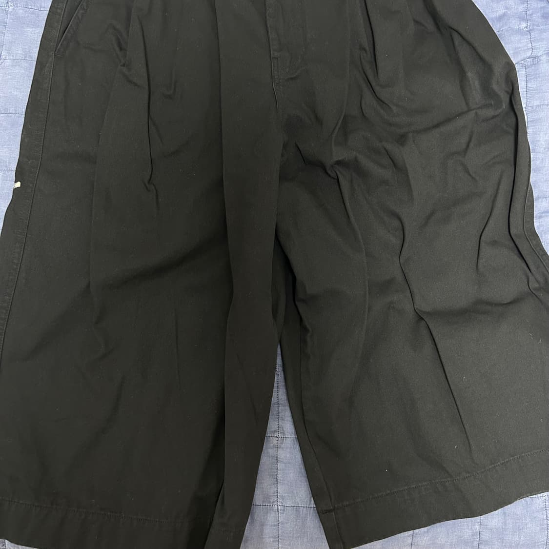 (3)웨이비니스 어시메트리 지퍼 디테일 버뮤다 팬츠 블랙 상품이미지4