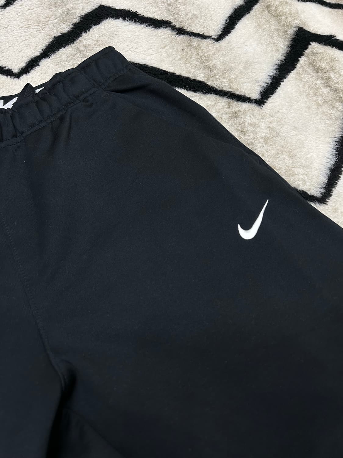 [L]나이키 써마핏 테이터드 조거 트레이닝 팬츠/블랙/기모 상품이미지1