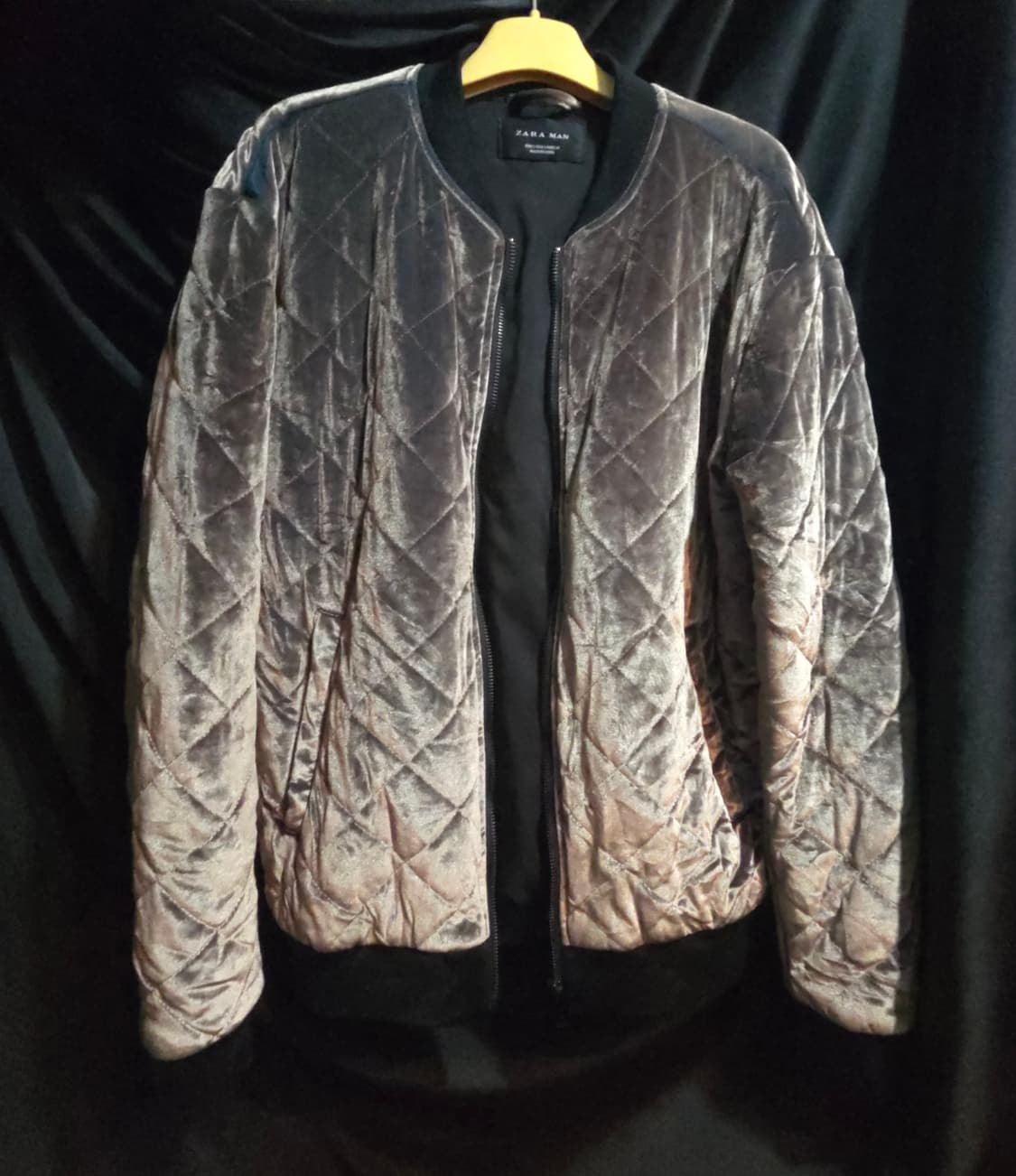 자라 맨 벨벳 퀼팅 봄버 자켓 상품이미지1