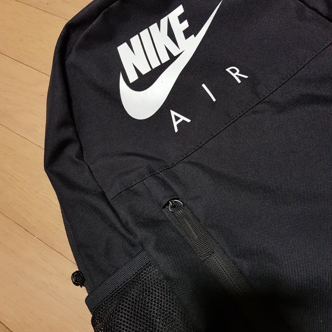 나이키 에어 /데일리백팩/지퍼일부고장 상품이미지3