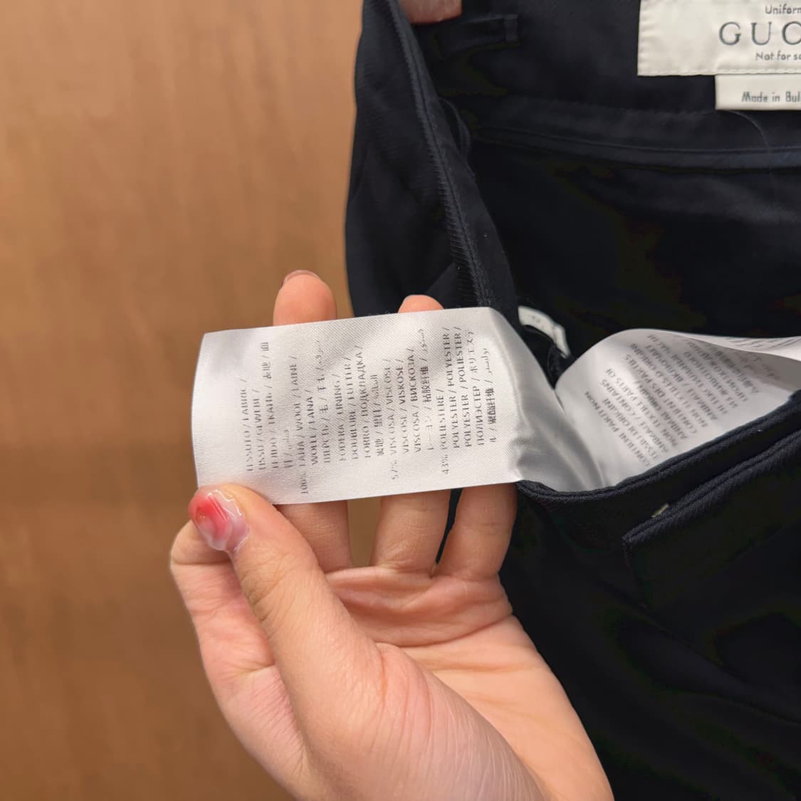 구찌 슬랙스 더블 버튼 지퍼 클로징 싱글 백포켓 디테일 스트레이트핏 블랙 상품이미지7