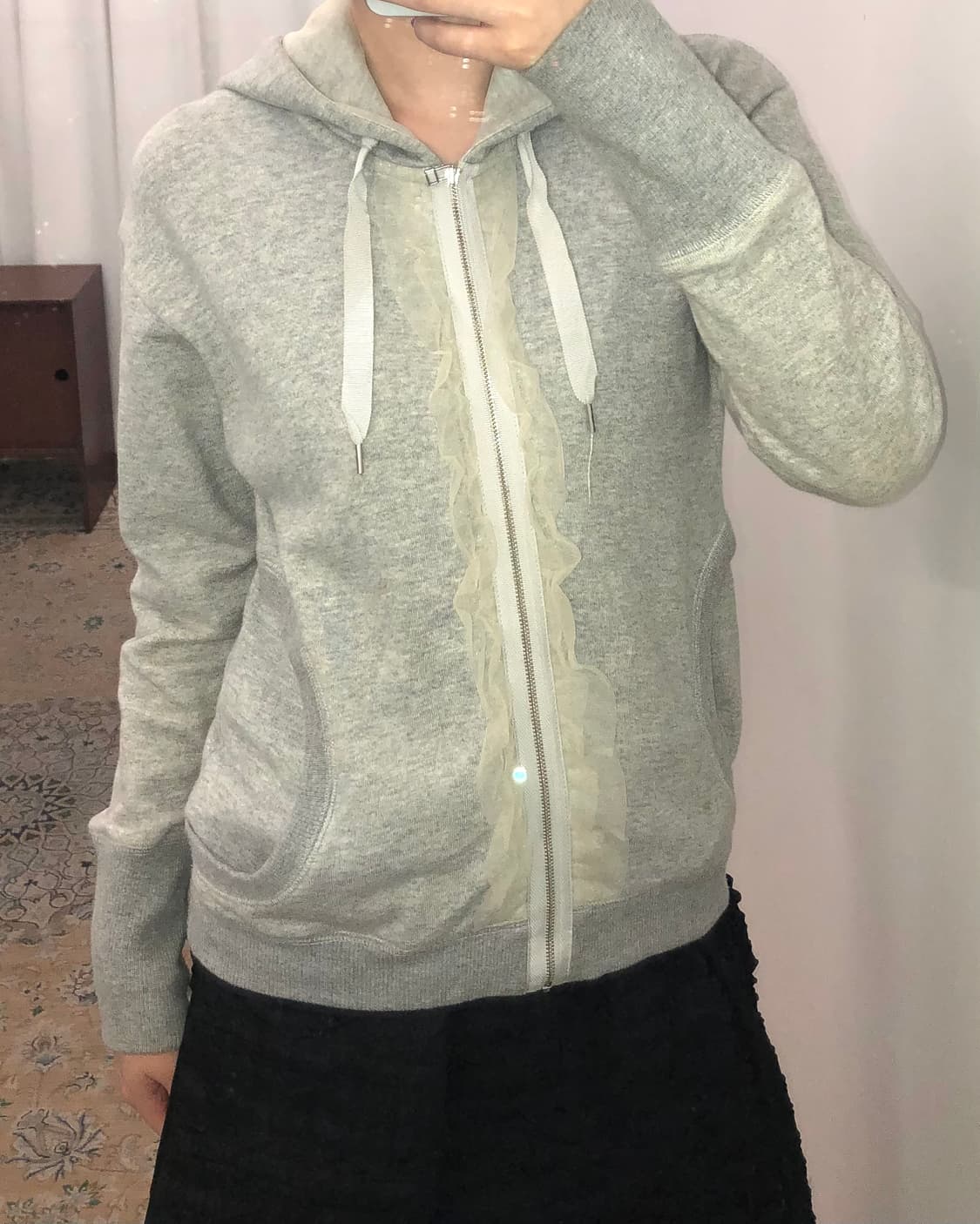 Lavin 그레이 프릴 후드집업 상품이미지5