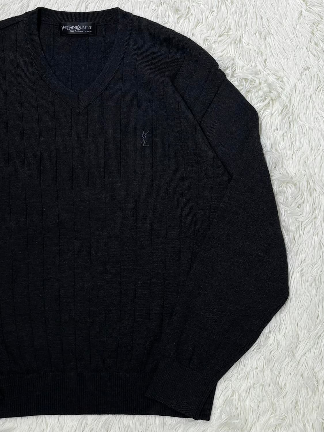 YSL 90’s 스몰로고 브이넥 니트 상품이미지5
