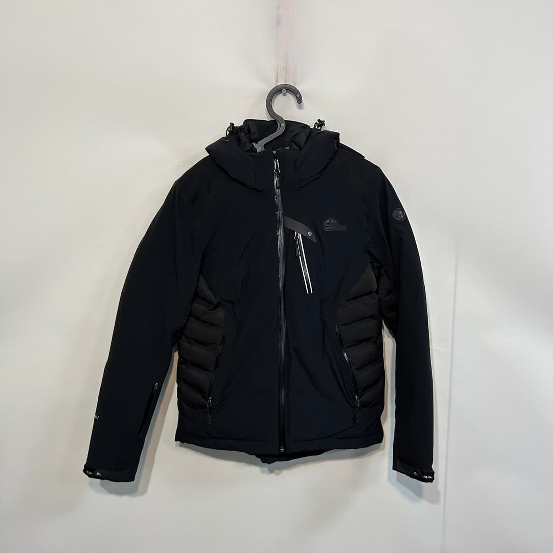 네파 여성 덕다운 패딩 90 빵빵함 상품이미지1