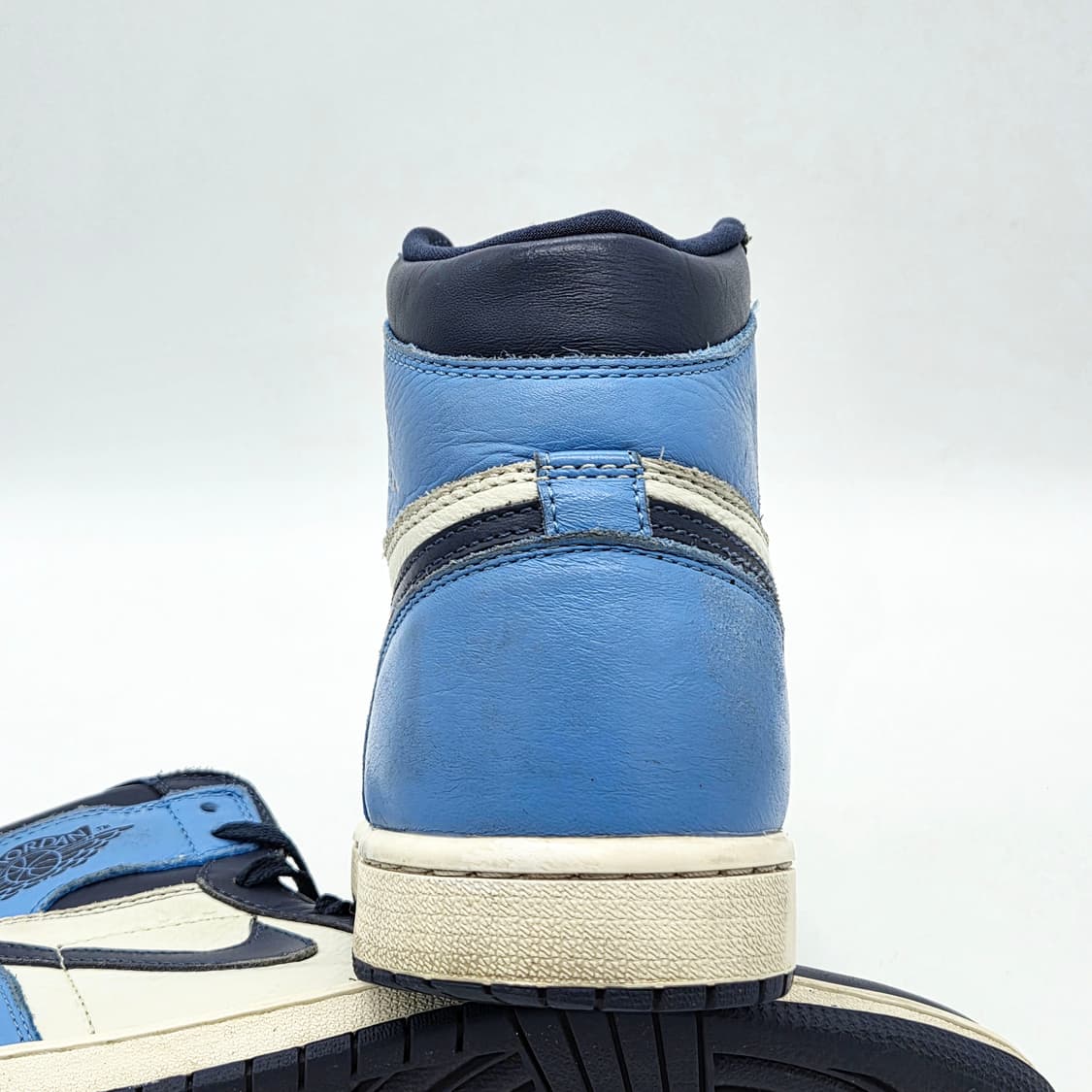  나이키 에어 조던 1 레트로 하이 옵시디언 UNC (265)  상품이미지2