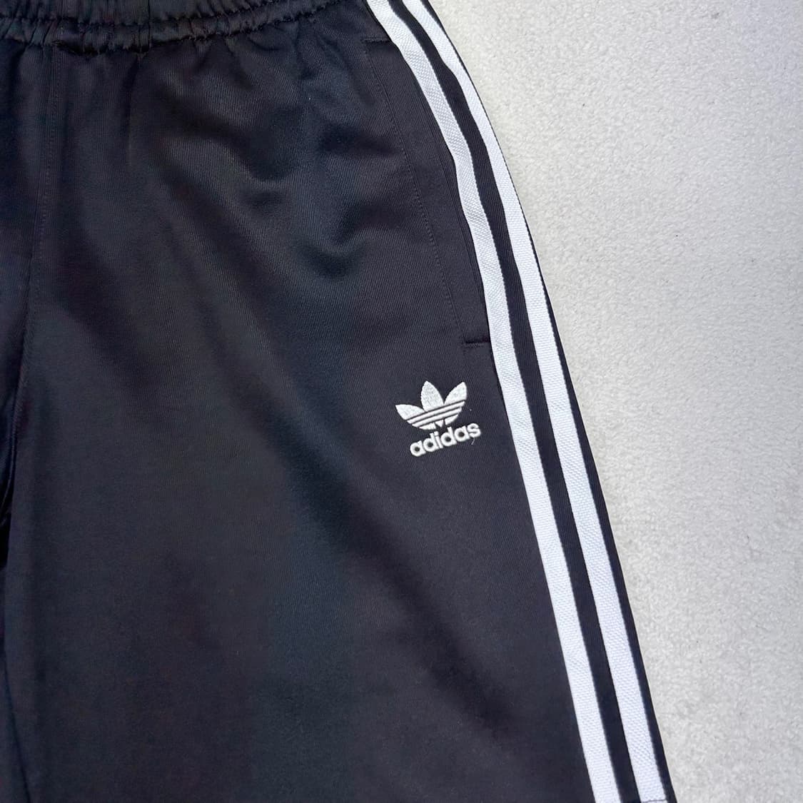 Adidas black firebird shorts 상품이미지4