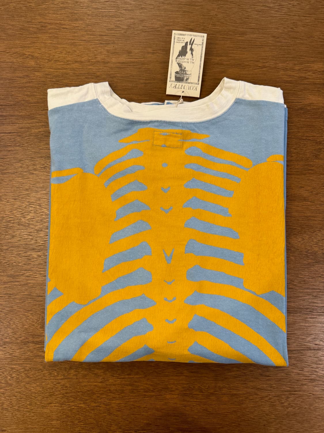 [3] 캐피탈 본 티셔츠 키나리/삭스 상품이미지3