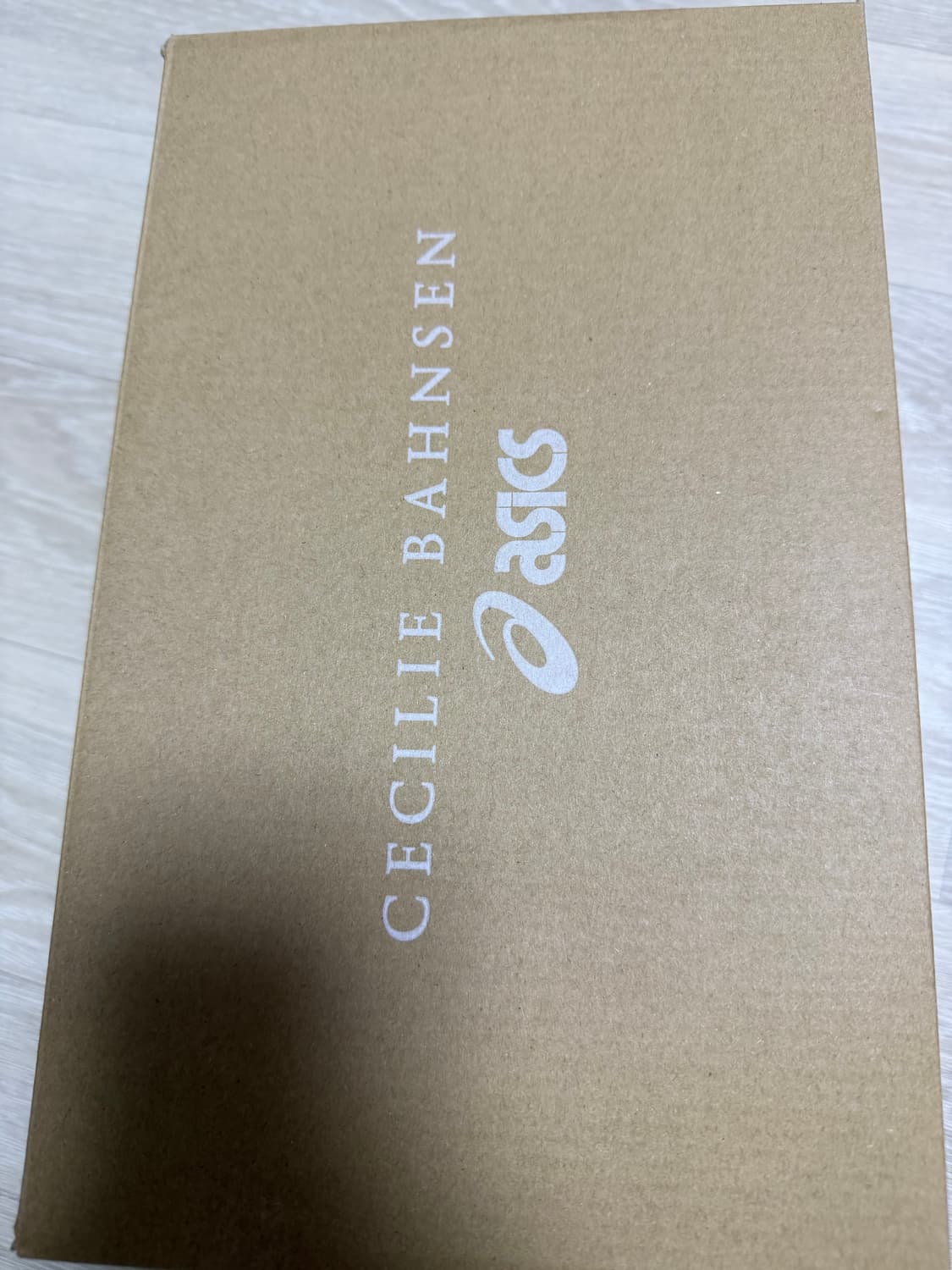 (새상품) 아식스x세실리아반센 젤터레인 블랙 252.5 상품이미지4