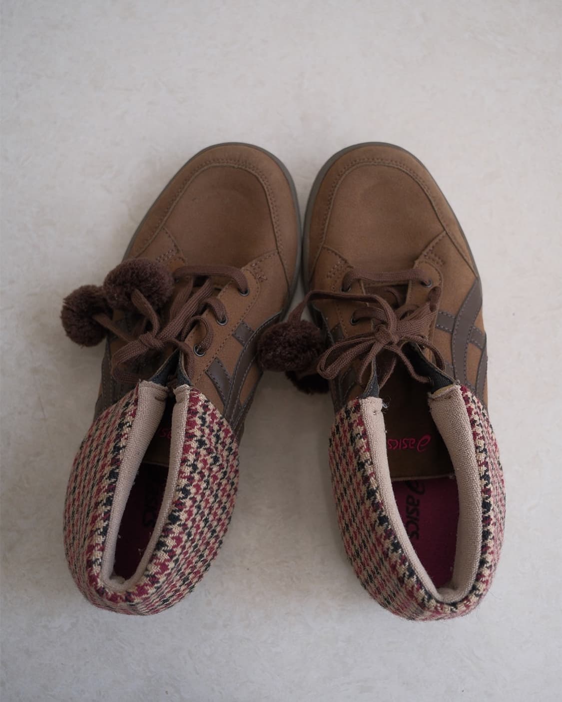 Asics pom pom lace shoes 상품이미지3