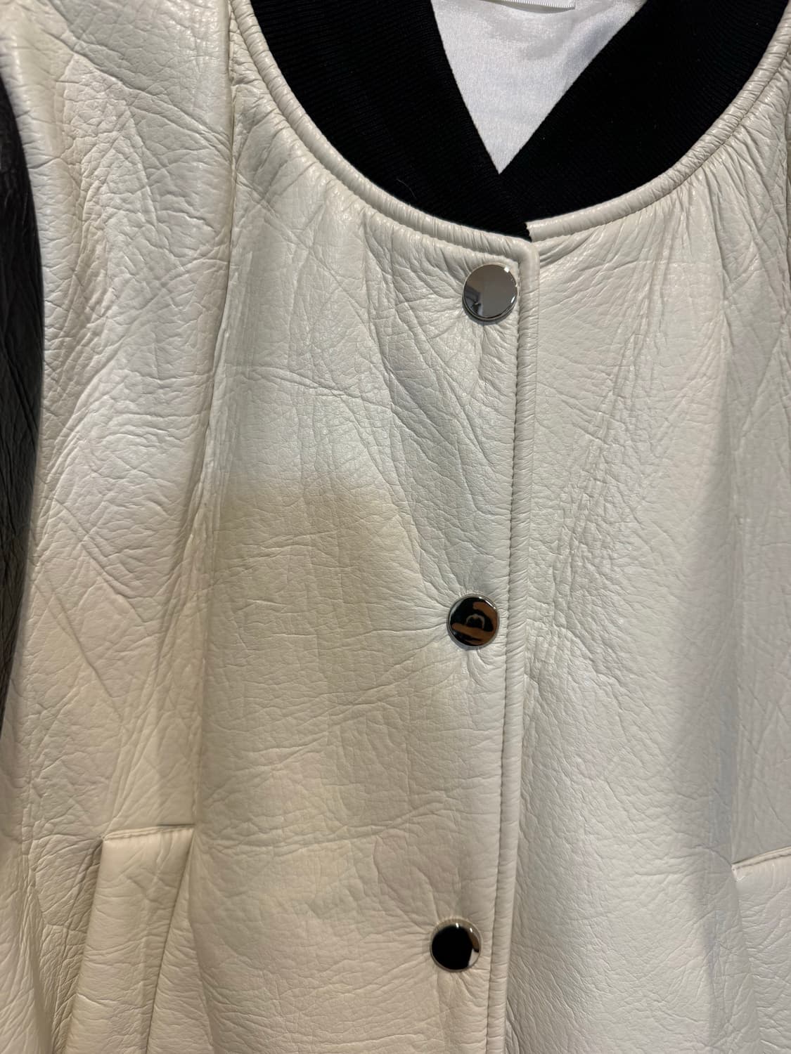 jull log 줄로그 레더 봄버 자켓 상품이미지4