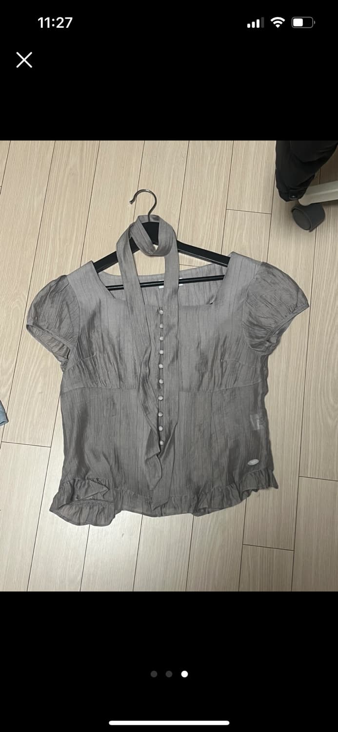 일리고 리본 타이 스퀘어넥 블라우스 그레이 M 상품이미지2