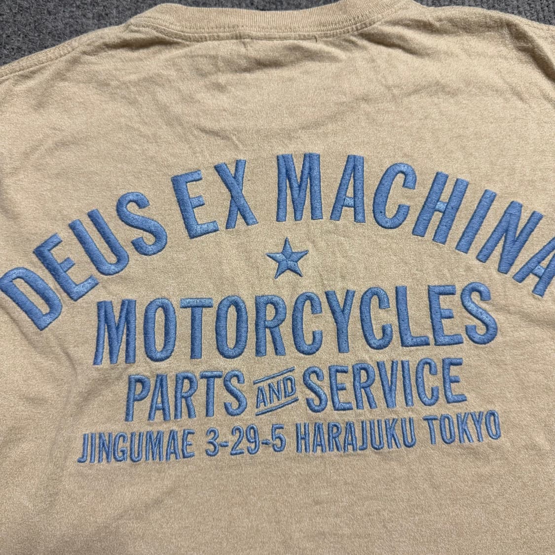 데우스 베이지 반팔티 s 상품이미지2