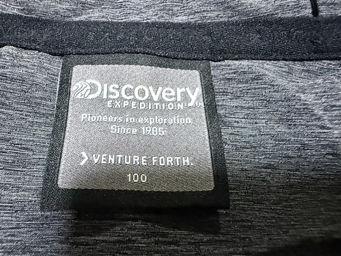 디스커버리 경량 후드 자켓 남성용 105사이즈 상품이미지3