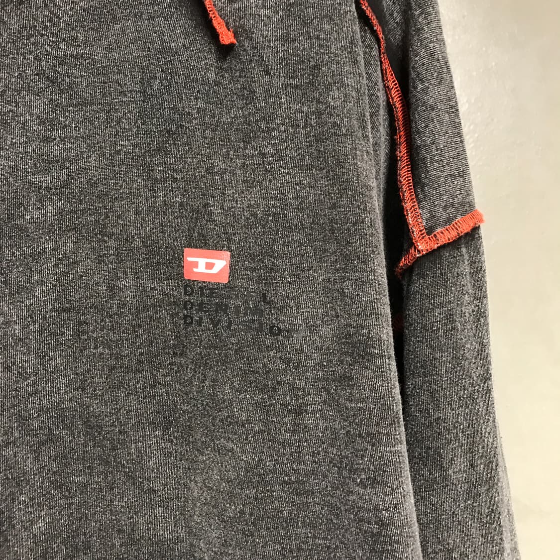 디젤 피그먼트 긴팔 티셔츠 XL 상품이미지5