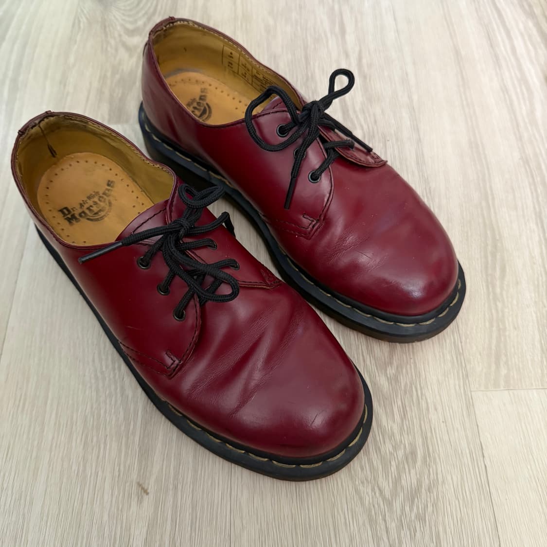 닥터마틴 1461 체리레드 250 상품이미지1