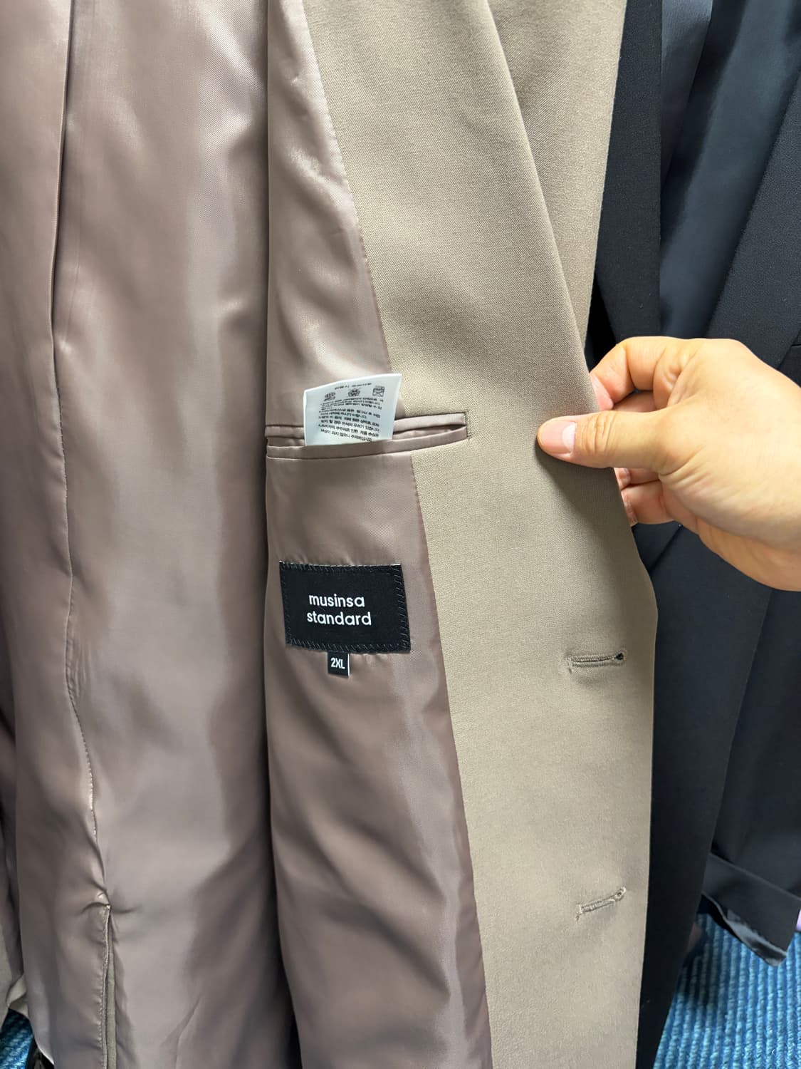 무신사 오버사이즈 블레이저 블랙-XL/ 베이지 2XL 상품이미지3