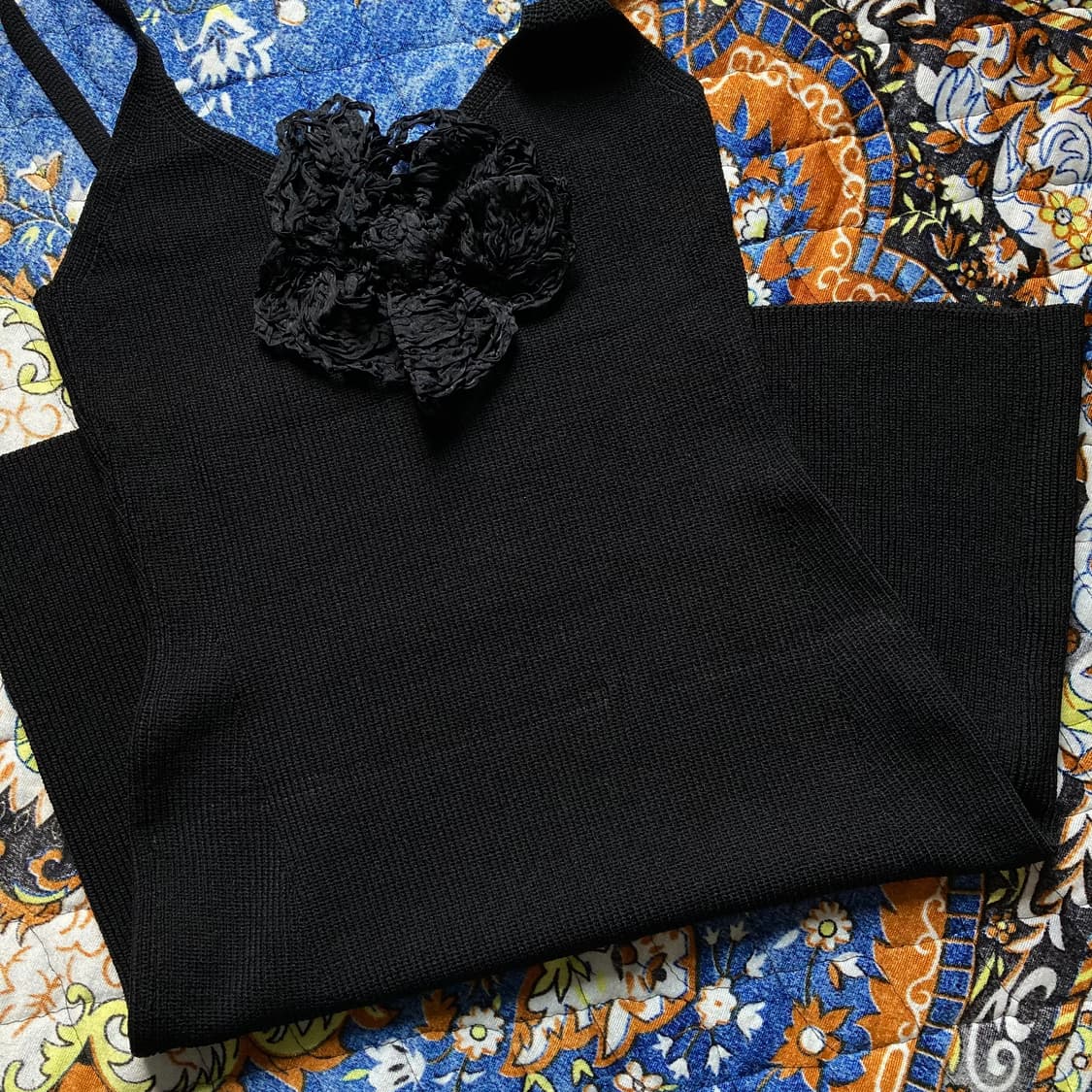 EENK 잉크 YETTI 예티 플라워 코르사주 니트 원피스 드레스 블랙 상품이미지7