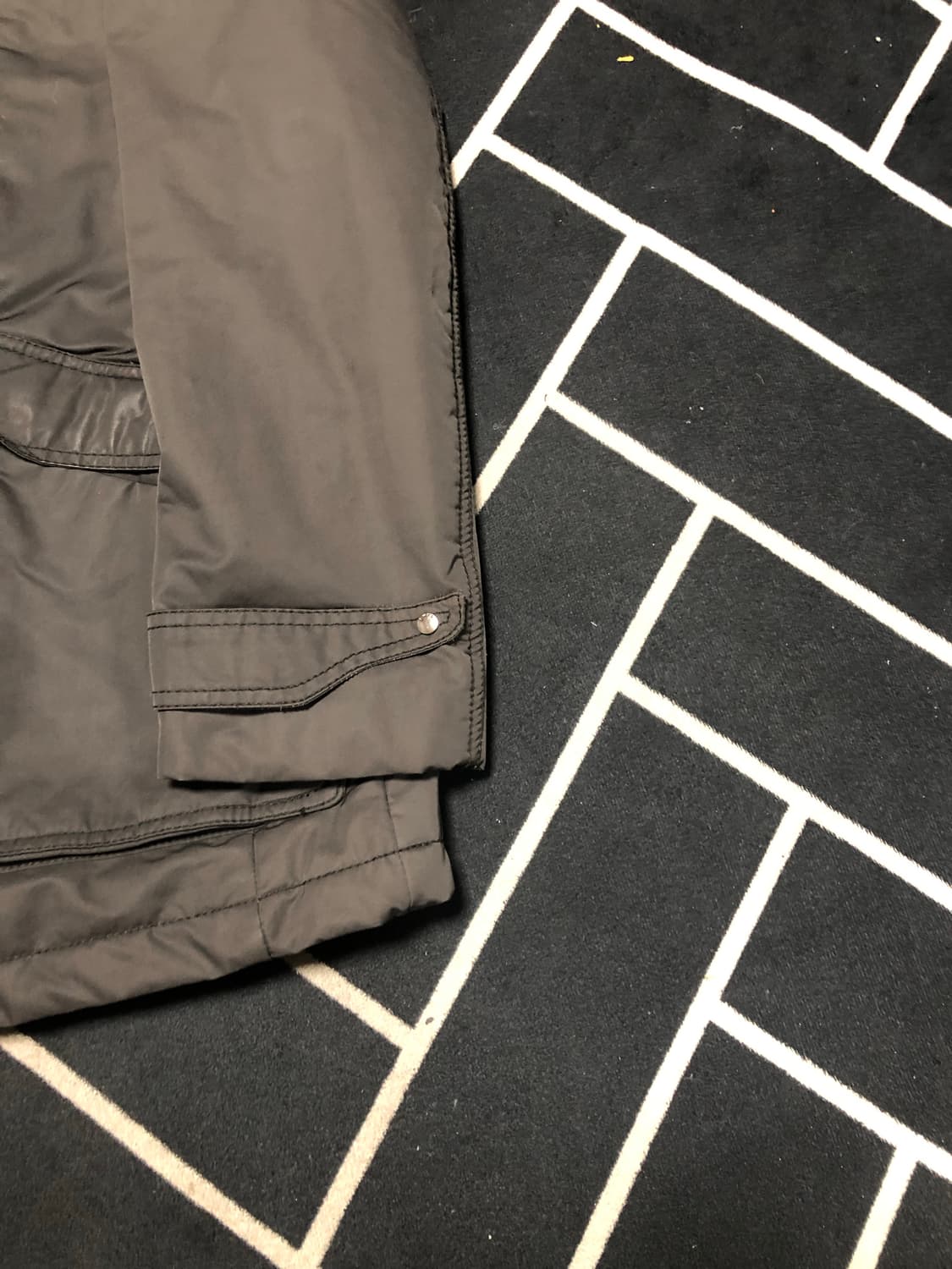 타임옴므 퀄팅 트랜치코트 / 몽클레어 스톤아일랜드 프라다 구찌 톰포드 상품이미지4