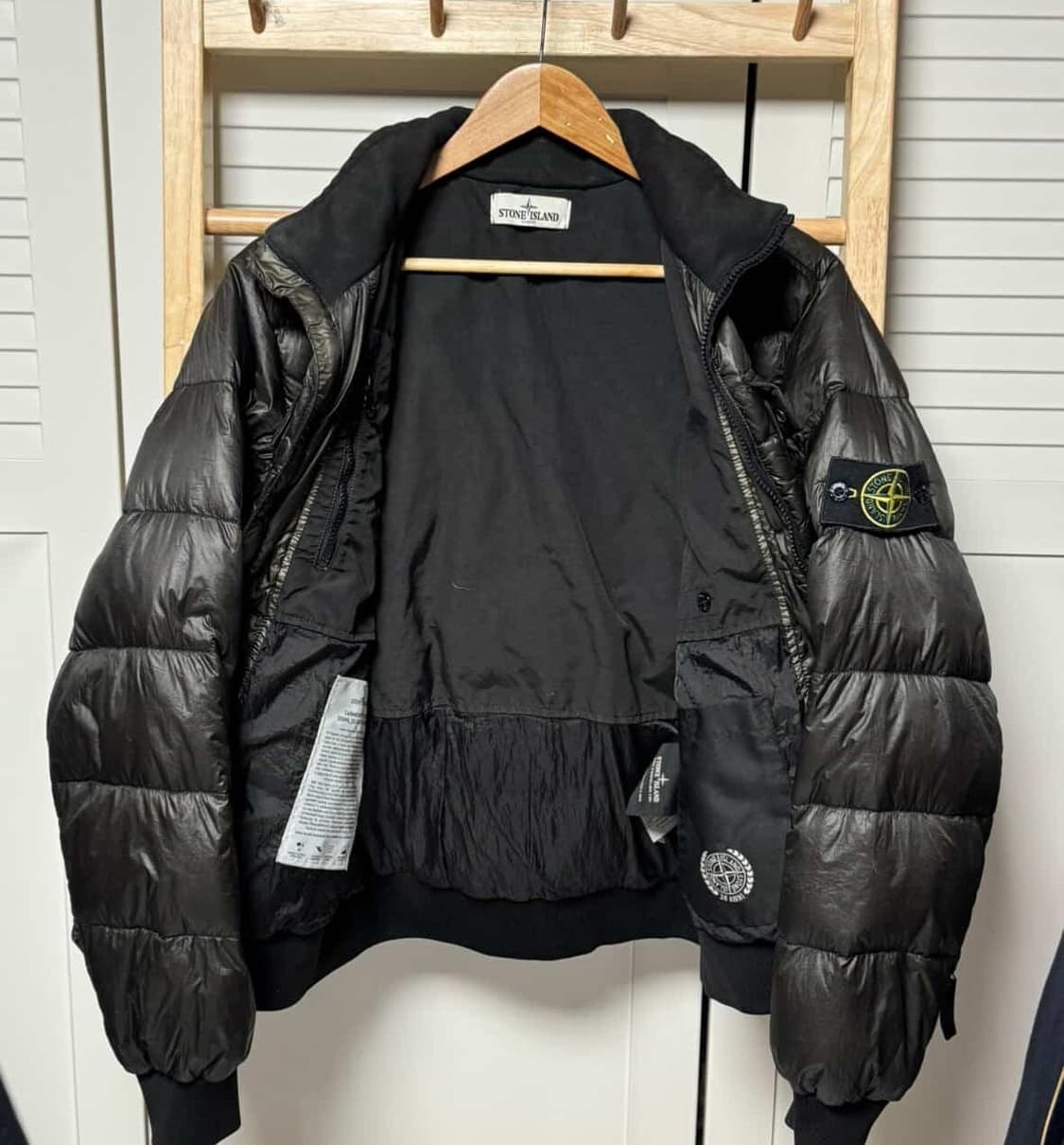 스톤아일랜드 가먼트다잉 딥카키x블랙 나일론 패딩 자켓 상품이미지5