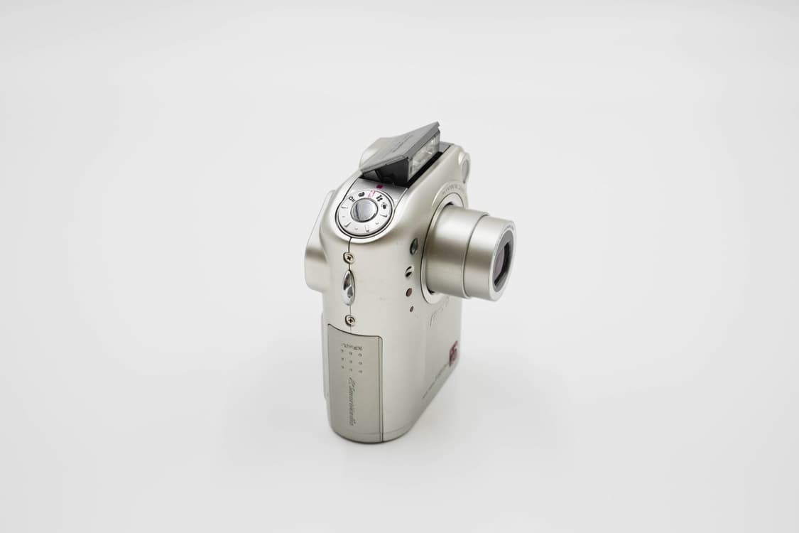 Fujifilm FinePix F601 (후지필름 파인픽스 F601) 상품이미지5