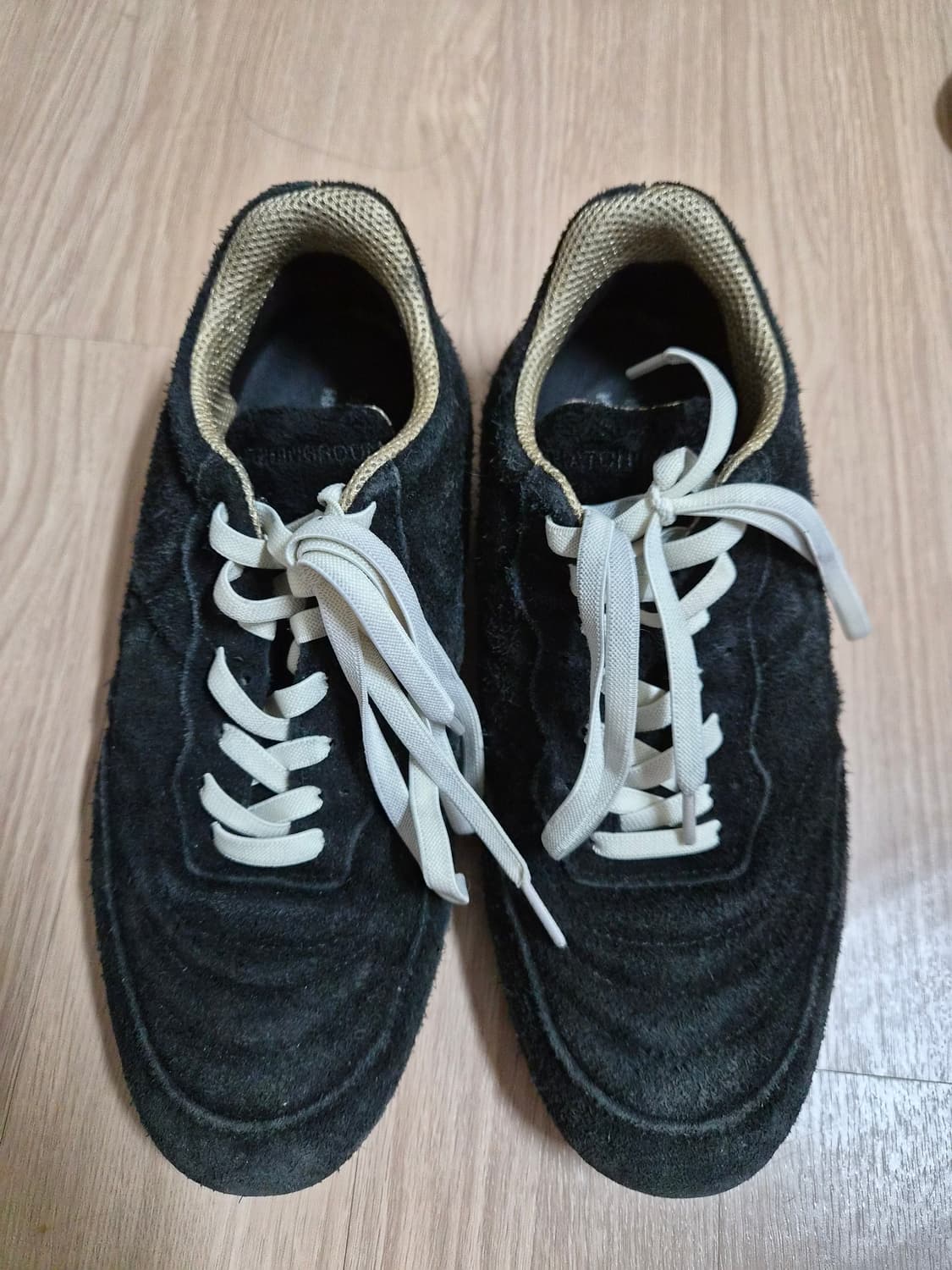 해칭룸 스웨이드 풋볼슈즈 245 상품이미지1