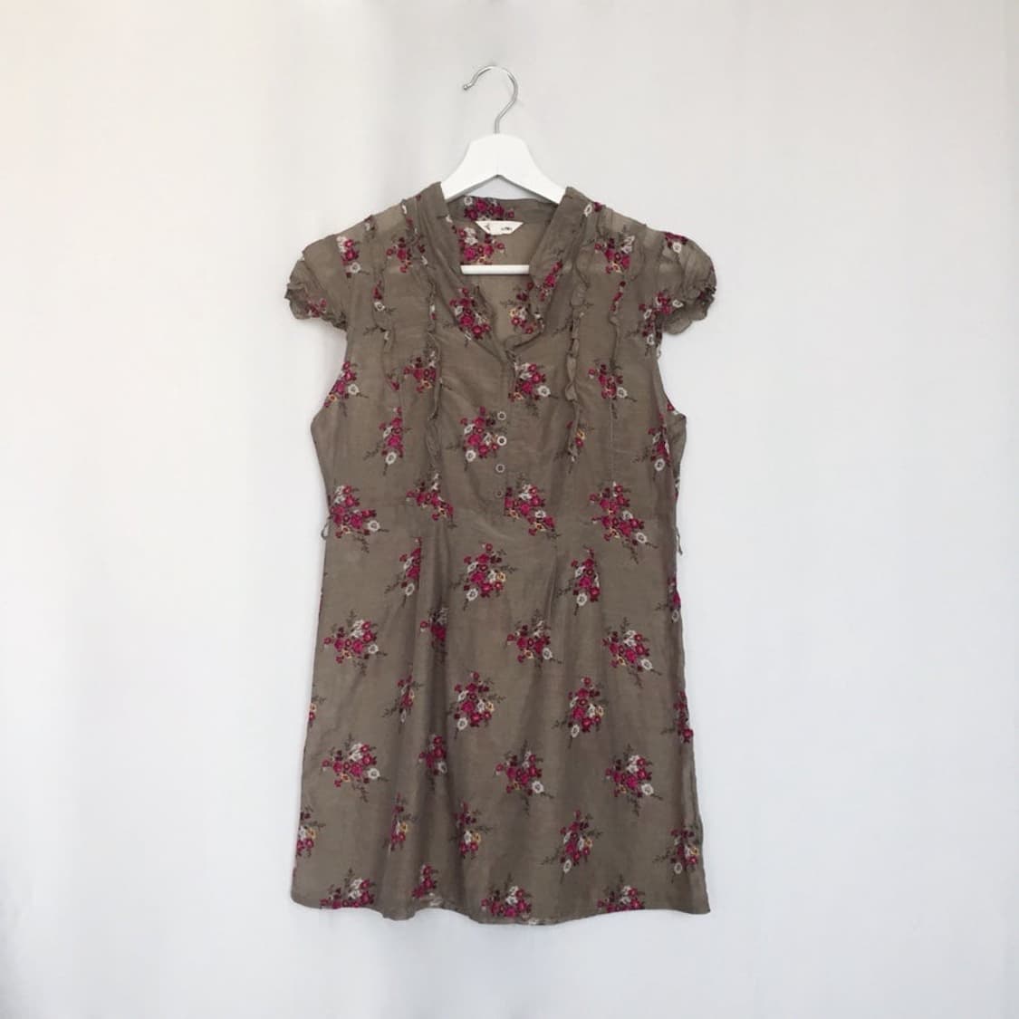 708. vintage rose puff blouse  상품이미지1