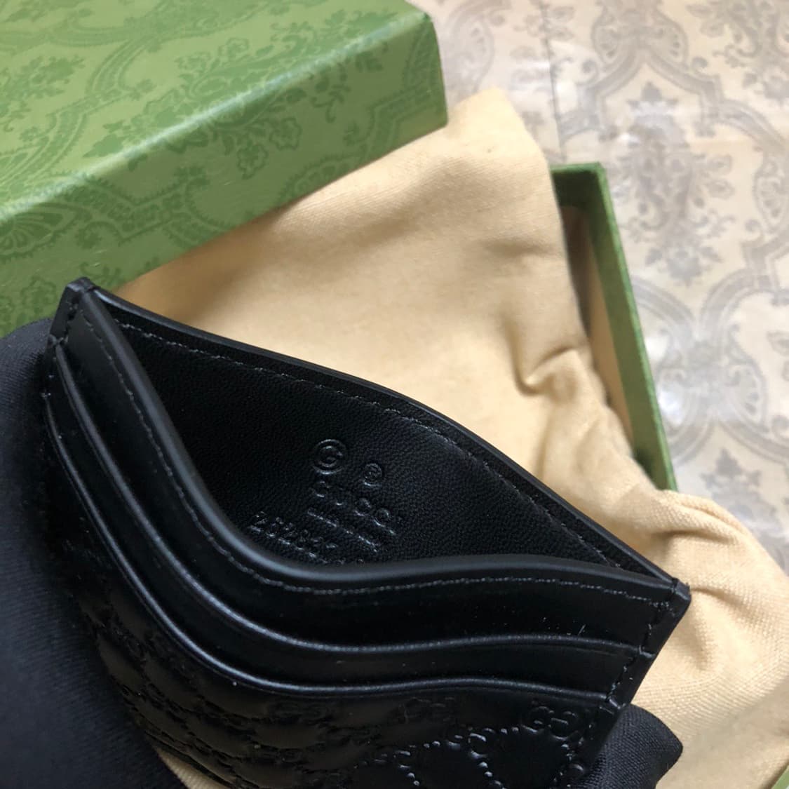 구찌 마이크로 GG 시마 카드 케이스 블랙 상품이미지6