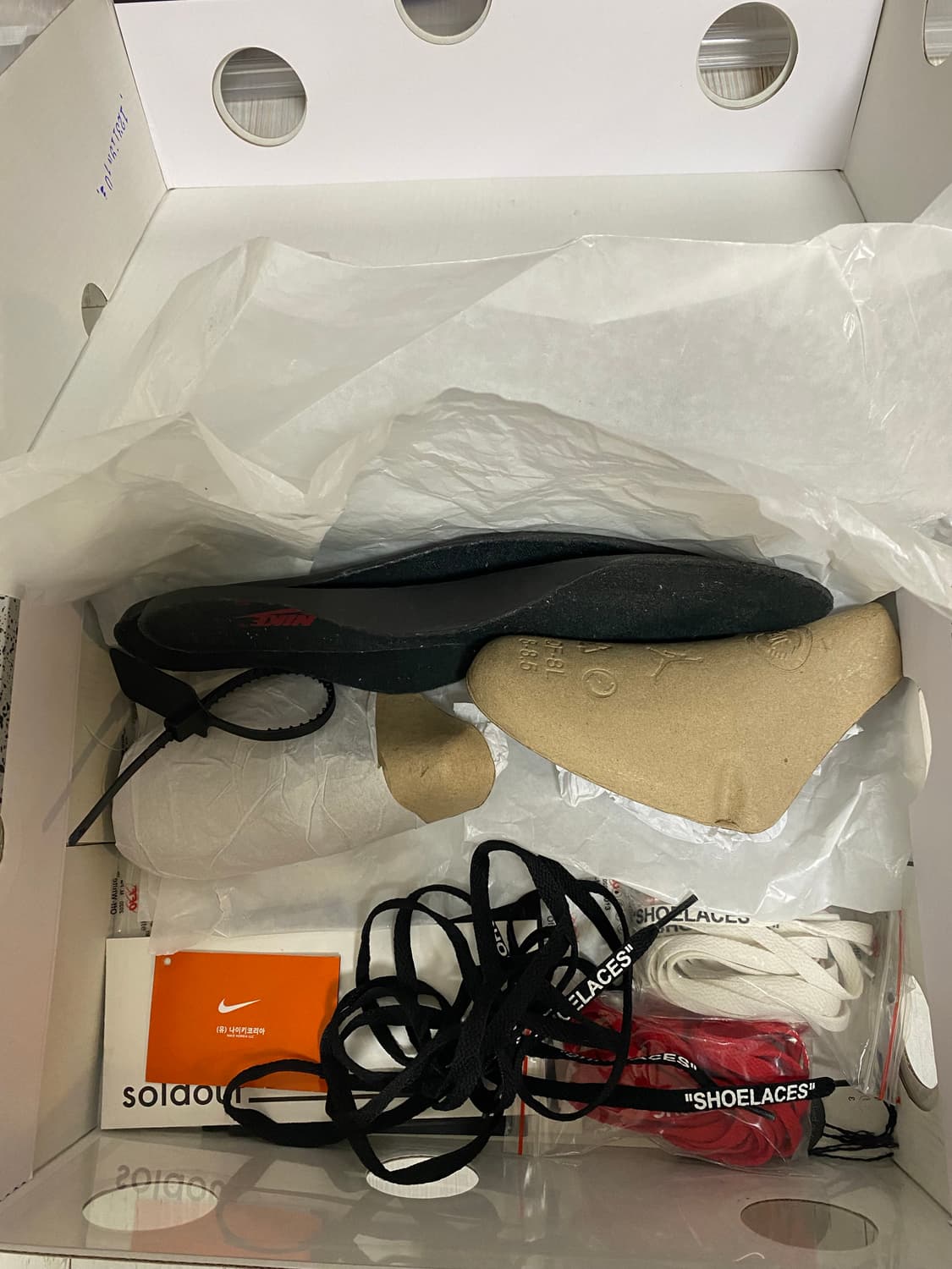 [260] 오프화이트 조던 5 블랙 모슬린 상품이미지9