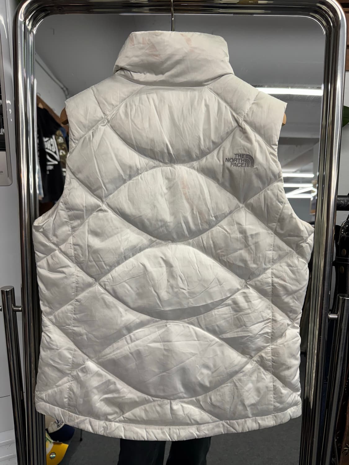 노스페이스 여성 흰/파 패딩조끼(오염) 상품이미지6