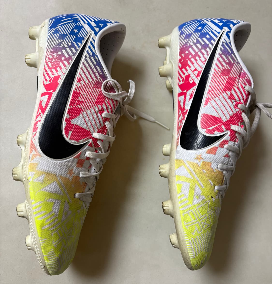 265 나이키 축구화 상품이미지3