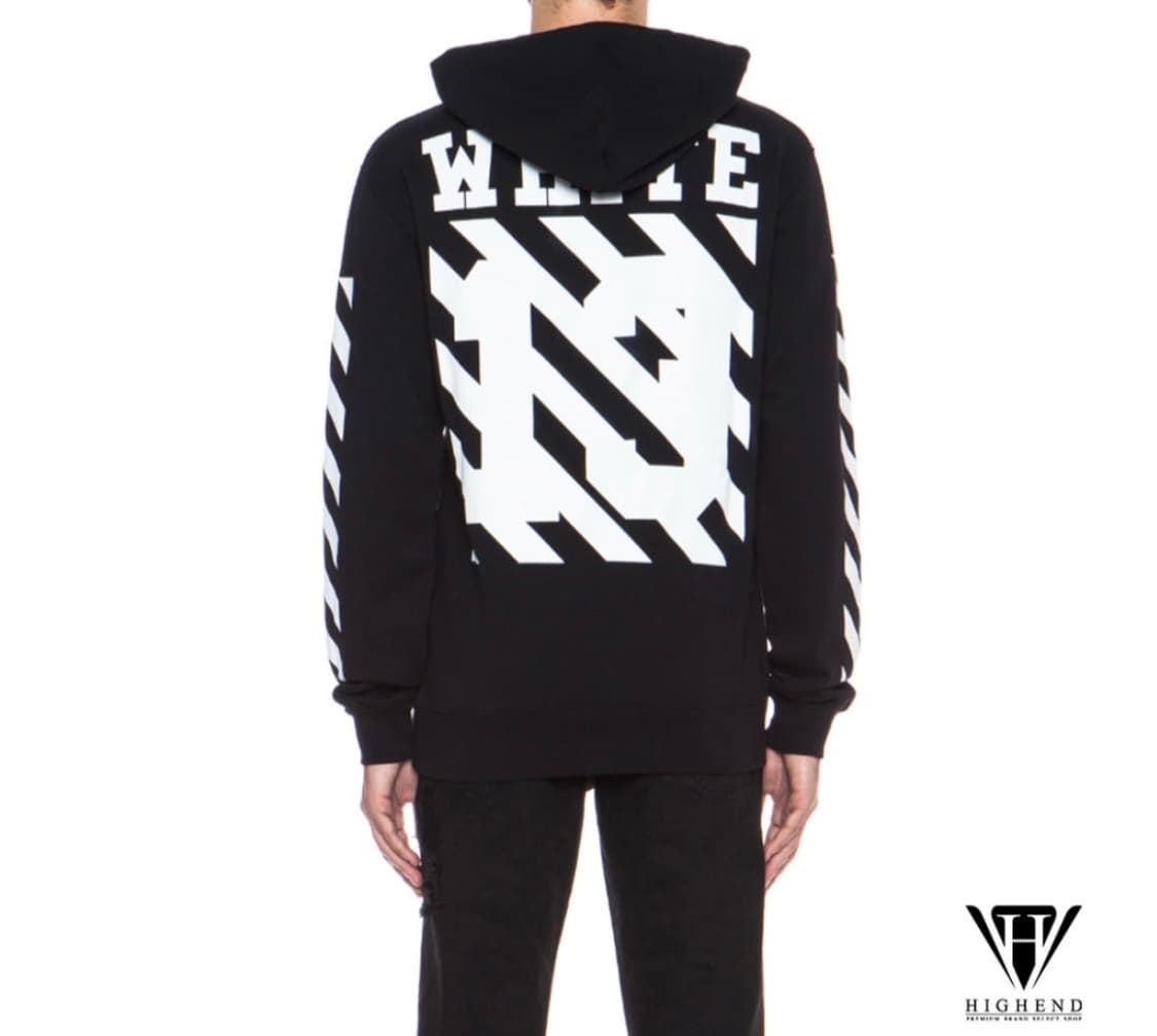 [95] 오프화이트 카라바조 스컬 후드티 상품이미지3