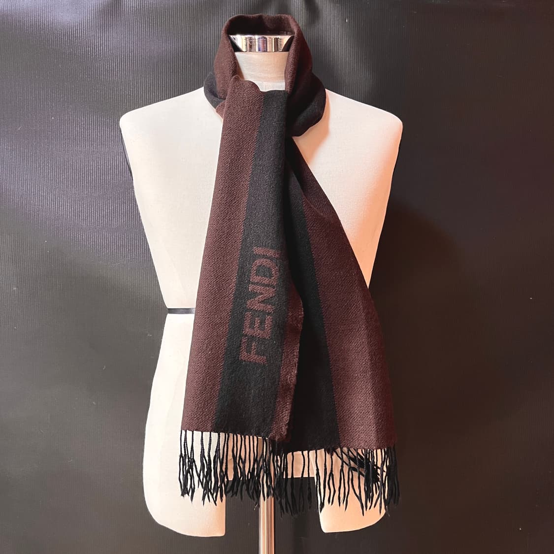 펜디 빈티지 울 머플러 상품이미지1